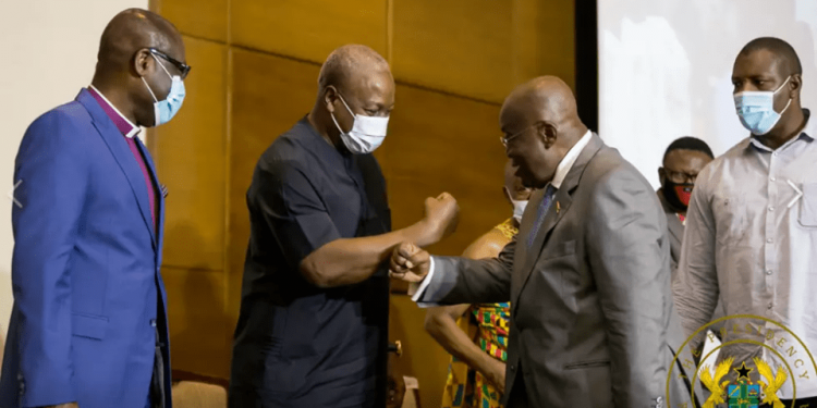 Photo le président sortant, Nana Akufo-Addo, et son prédécesseur et rival, John Mahama