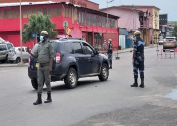 Des contrôles policiers à Libreville