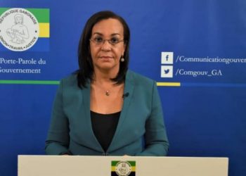 Madeleine Berre, ministre de la Fonction publique et le porte-parole du gouvernement