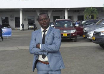 le journaliste Roméo Makanga