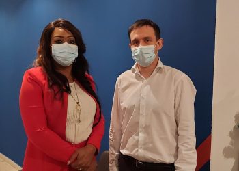 Mme Virginie Mounanga, directrice générale de Blanc Cristal Expertise et M. Ludovic Donati, le directeur de la transformation numérique du groupe Eramet