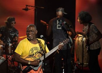 Jacob Desvarieux le leader du célèbre groupe Kassav&rsquo; est décédé à 66 ans