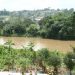 Shimita Nzengue où le décès a été enregistré, une vue de la rivière Bouenguidi qui coule entre les quartiers Bakélé et Litsébé