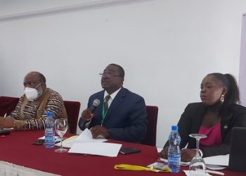 Les experts invités de l'Observatoire chrétien pour la Paix lors de lors conférence-débat à l'occasion de la Journée internationale de la Paix @Gabonmailinfos