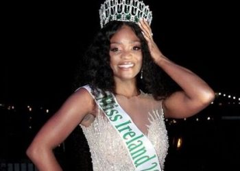 Pamela Ashley Uba vient d'être couronnée première femme noir Miss Irlande