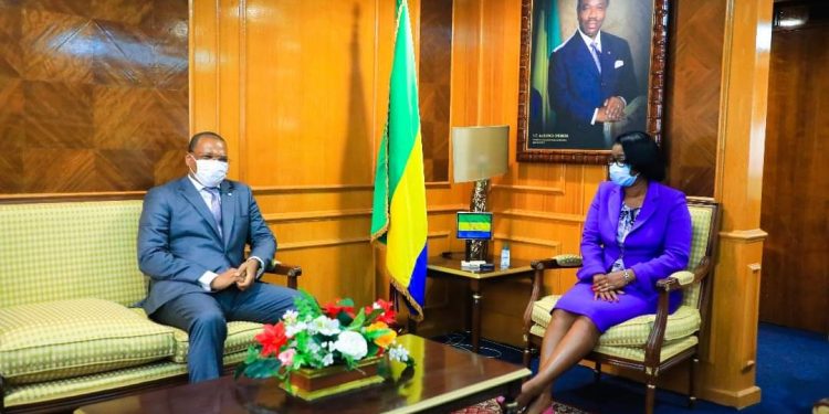 Transgabonaise : à court d&rsquo;argent, le pays le plus riche d&rsquo;Afrique demande 65 milliards de FCFA à la BDEAC