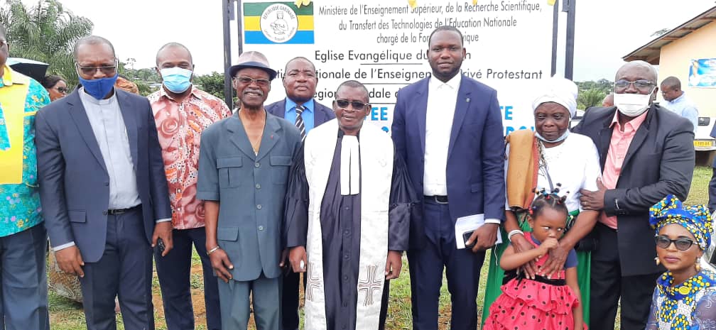 Les quelques autorités politico-administratives d'Oyem venues au baptême de l'école conventionnée évangélique municipale Gabriel Beka B’Edou
