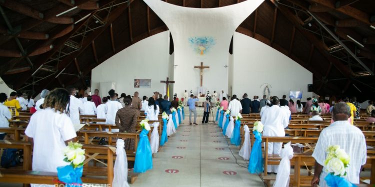 Messe de célébration du premier anniversaire du décès du fondateur de leur structure sanitaire @D.R