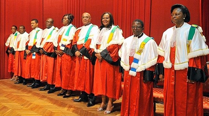 Tout journaliste critiquant les membres de la Cour constitutionnelle gabonaise sera puni par la loi