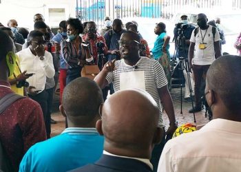 Sylvain Ombindha Talheywa III, le président de la Fecorefi a annoncé de faire assécher les finances publiques du Gabon si le gouvernement refuse d'honorer ses engagements pris avec les régies financières