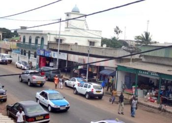 Port-Gentil, les travailleurs de l'Ogooué-Maritime disent non au vaccin Covid obligat et décrètent une ville-morte