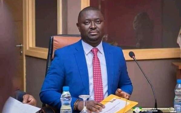 Le procès de l'ancien ministre des TP, Justin Ndoundangoye, alias Okulu la Solution, ajourné au 26 novembre prochain
