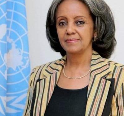 Le président Ali Bongo Ondimba reçoit la présidente de la République d’Ethiopie, Sahle-Work Zewde, 17 décembre 2021 au Palais Rénovation
