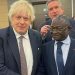 Paul Biyoghe Mba et le Premier ministre britannique Boris Johnson, des proches d'Israël lors de la tournée de collecte des fonds en Angleterre