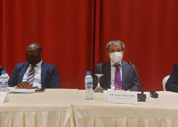 Les officiels à la 4ème réunion de Coordination sur l'apport important du Japon à la lutte contre les maladies infectieuses au Gabon