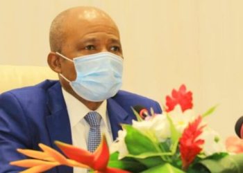 Le président de l’Assemblée nationale du Gabon Faustin Boukoubi lors de son allocution d’ouverture des travaux de la réunion de l'assemblée parlementaire francophone