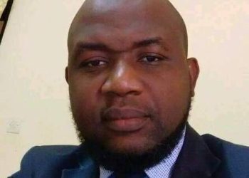 Mekambo: le proviseur du lycée Mohammad Mouapa Beotsa de Mekambo enceinte à la fois une enseignante, une élève de Tle et de 6ème