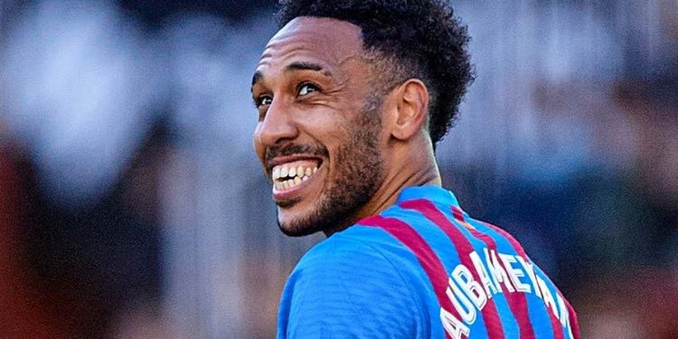 Pierre-Emerick Aubamayang fait oublier Samuel Eto’o Fils par ses buts en Europe