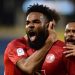 Aaron Boupendza qui marque son doublé pour Al-Arabi SC célèbre son deuxième but