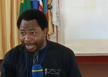 Le Révérend Prophète Max Alexandre Ngoua, Coordonnateur de l’Observatoire Chrétien pour la Paix interpelle sur les risques de la clochardisation de l'armée en or en celle des éboueurs