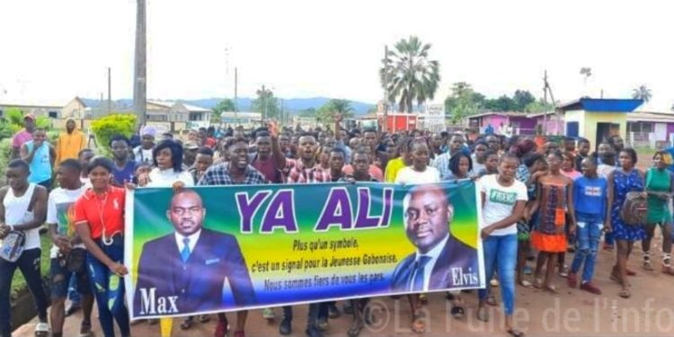Une marche à Okondja en faveur des ministres promus au Gouvernement