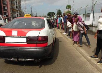 Prix de taxi toujours en augmentation dans Libreville malgré la levée des mesures Covid-19