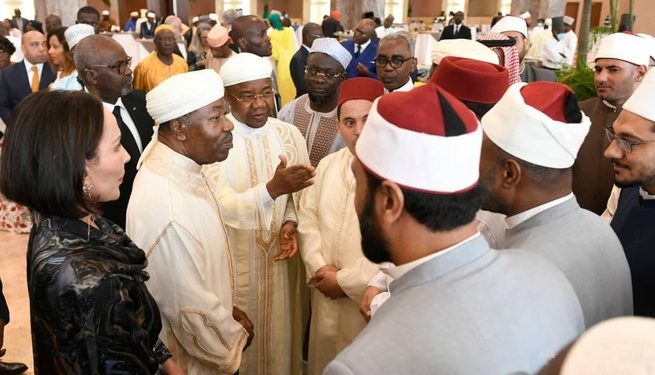 Ali Bongo Ondimba célèbre et souhaite une bonne fête du Ramadan aux musulmans