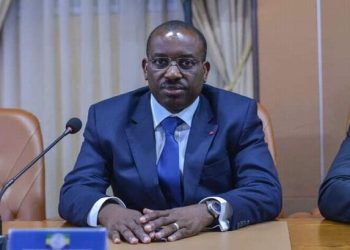 Le ministre Vincent de Paul Massassa s'exprime sur la fuite d'hydrocarbures au Cap Lopez via un Communiqué de presse