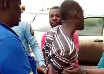 Le jeune chauffard de Moanda neutralisé lors d'une fausse alerte de vol d'enfant dans le cadre des crimes rituels