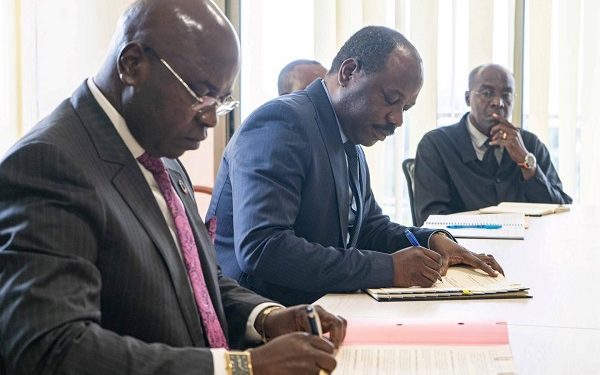 Le Gabon et Emrald Securities signe une convention d'un milliard de FCFA en faveur des PME