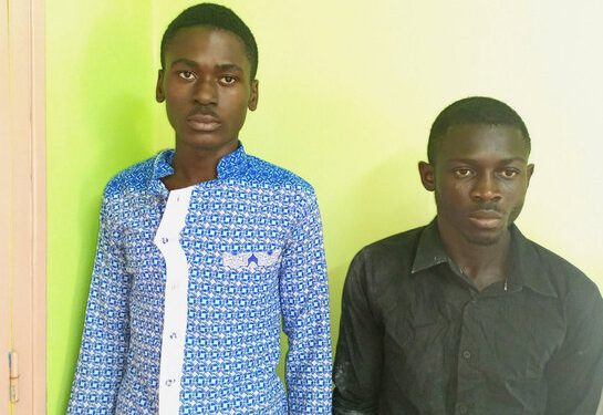 Terrence Ndong-Ondo, 18 ans et Mounguengui-Mounguengui, 21 ans, les jeunes gabonais qui tué et jeté Cédric Okaké dans un lac pour avoir bu trois bières sans les payer
