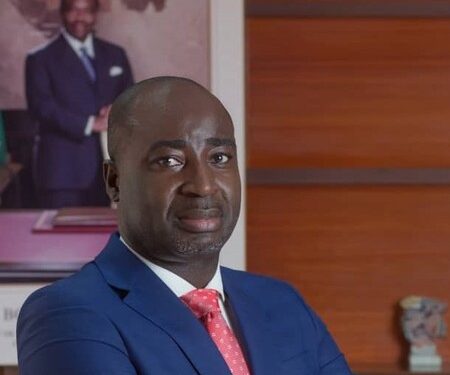 Le DG de la CNSS Patrick Ossi Okori aggrave la crise en affectant les syndicalistes à l'intérieur du pays