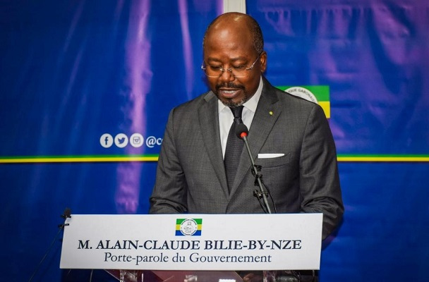 Le Porte-parole du gouvernement Alain-Claude Bilie-By-Nze lors de la conférence de presse sur la situation de la Cnss et de la Cnamgs 