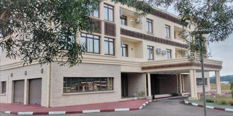 L'État va transférer ses structures d'hôtellerie aux privés, ici Hôtel Héliconia de Bongoville