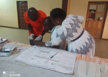 Dans la lutte contre le paludisme, Setrag offre 1000 tests diagnostics et 200 moustiquaires imprégnées à Ndjolé