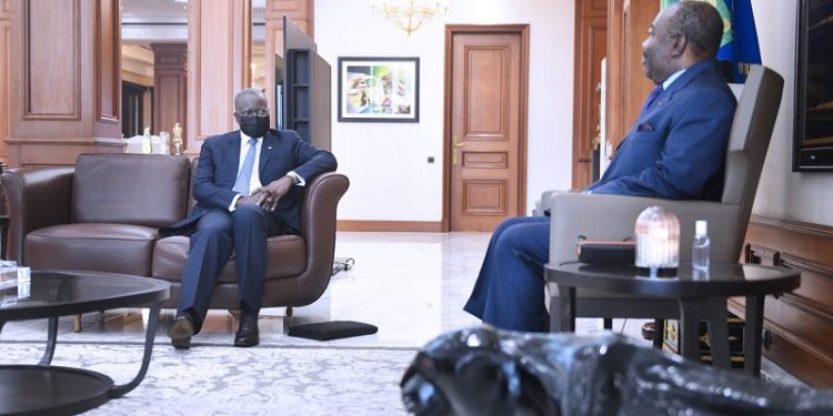 Charles Mba Ekome en VIP chez Ali Bongo Ondimba
