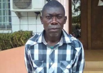 Sosthène Bakissi délinquant sexuel, violeur incestueux sur ses filles jumelles à Ndindi dans la Nyanga