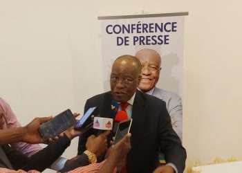 Albert Ondo Ossa prône le redressement du Gabon par une transition sans Ali Bongo et Jean Ping