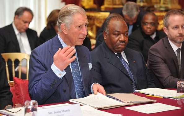 Ali Bongo et le Roi Charles III qui va gérer les obsèques de la reine Elizabeth II