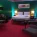 Chambre standard du Radisson Blu exposée pour la Journée mondiale du Tourisme