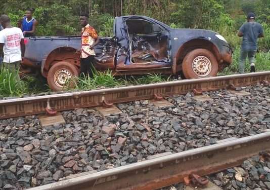 Un véhicule routier percuté par un train