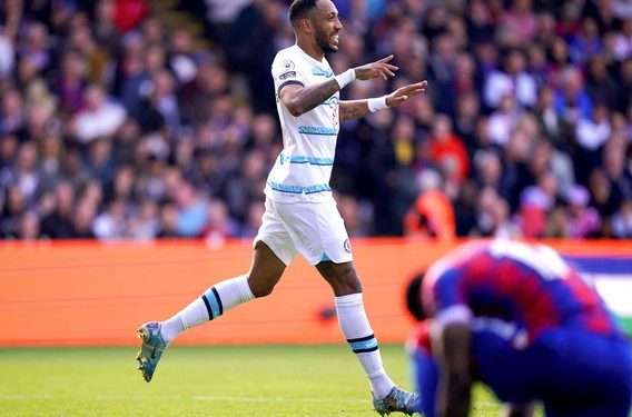 Pierre-Emerick Aubameyang a marqué son premier but contre Crystal Palace, but que son coach Potter Graham salue