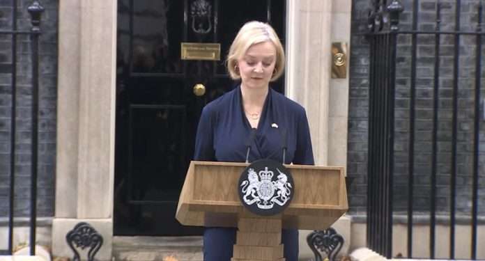Le Premier ministre britannique Liz Truss démissionne