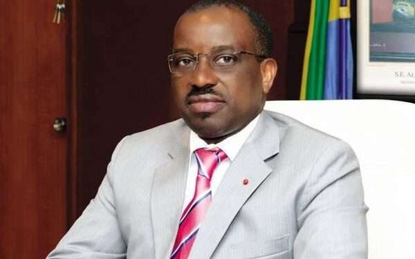 Vincent de Paul Massassa, le ministre du Pétrole et du Gaz est Cape Town