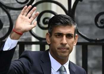 Rishi Sunak, le nouveau Premier ministre britannique, deux fois plus riche que le roi Charles III