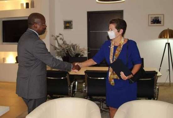 Le VPM, Alain-Caude Bilie-By-Nez et Ellen Thorburn