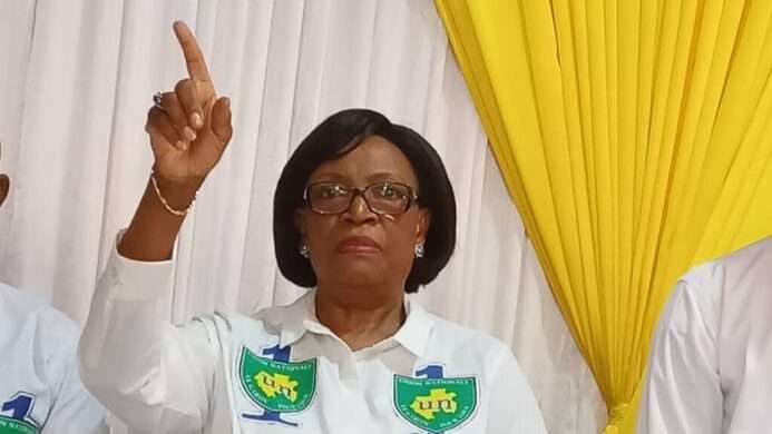 Ali Bongo est le choix de l'armée et de la commission électorale pour Paulette Missambo