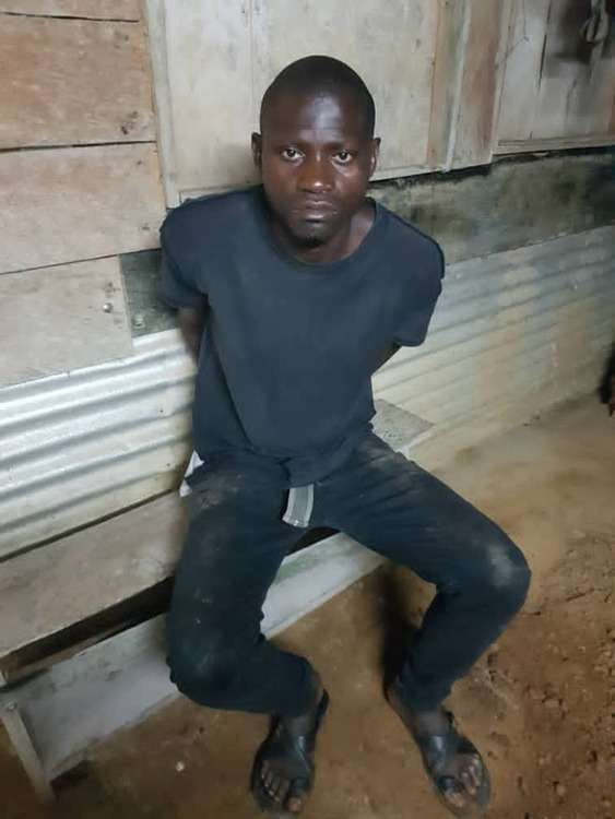 Flameur ici maitrisé par les éléments de la brigade de gendarmerie de Lekori