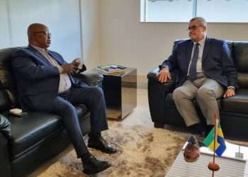 Le ministre Michael Moussa-Adamo et les diplomates gabonais au Brésil