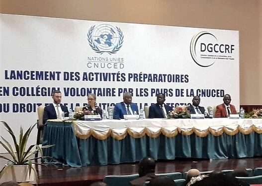 Les responsables présent au lancement de la journée du droit du consommateur au Gabon